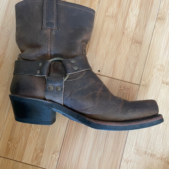 women frye boots (vintage) - Picture 16 of 16